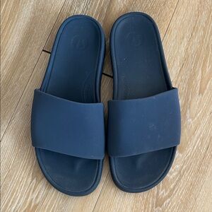 Lululemon Restfeel Slide Sandals, Men’s 10